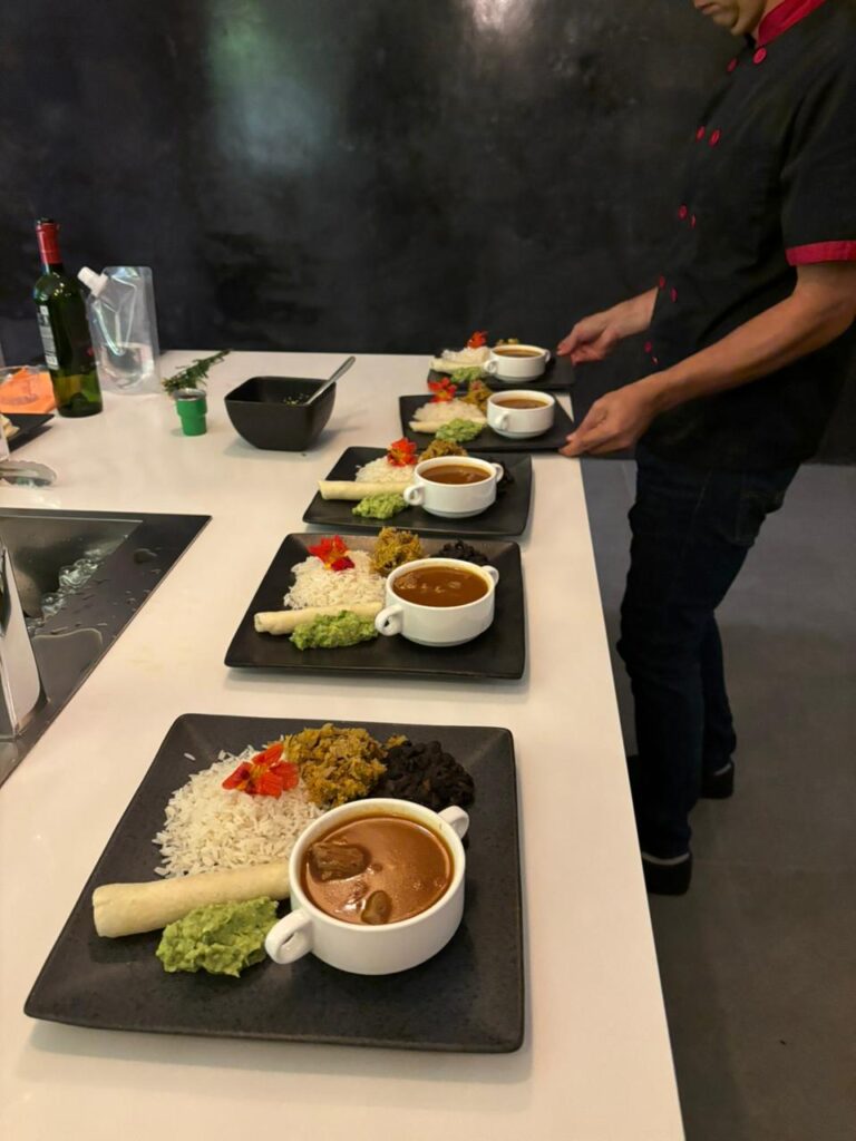 Gastronomía local: sabores de Costa Rica